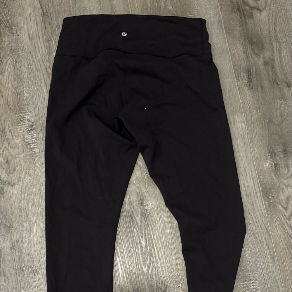 lululemon athletica cropped Black Leggings